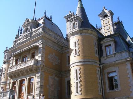 massandrovskiy-dvorec.jpg